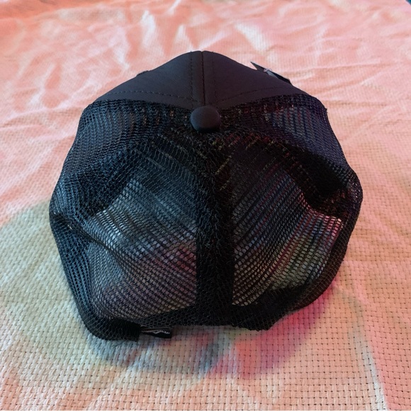 Callaway Kings of Distance Embroidered Black/Mesh Back Snapback Hat by Callaway - Picture 4 of 7